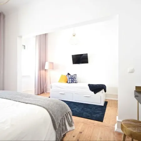Akicity Anjos Volt Apartamento